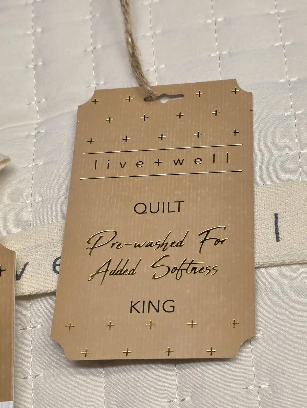LIVE & WELL Garment Washed Box Stitch Quilt KING Size Logan CREAM - NEW